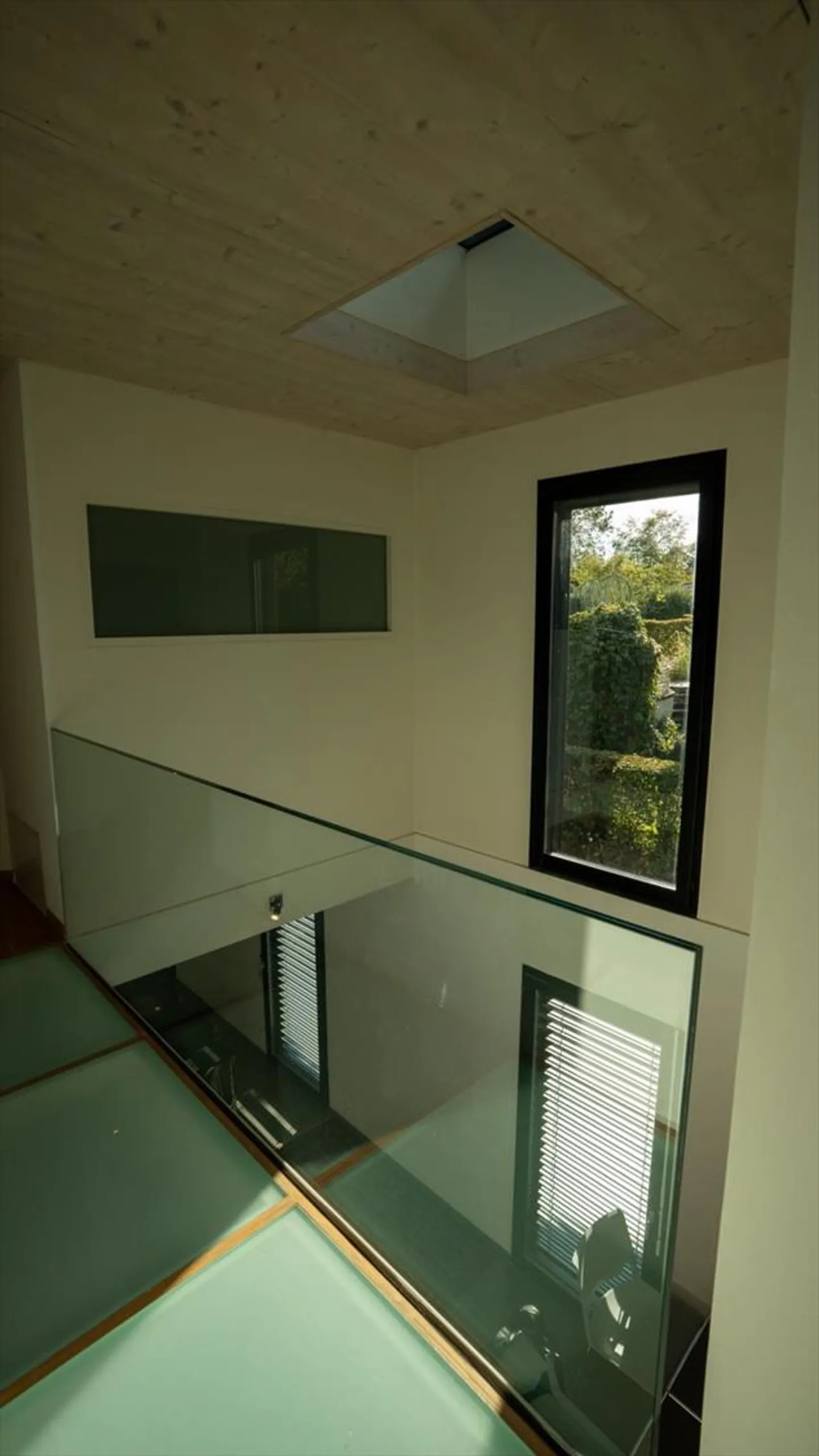 Magnifique Maison moderne de 8 pièces. - Photo 8 sur 13