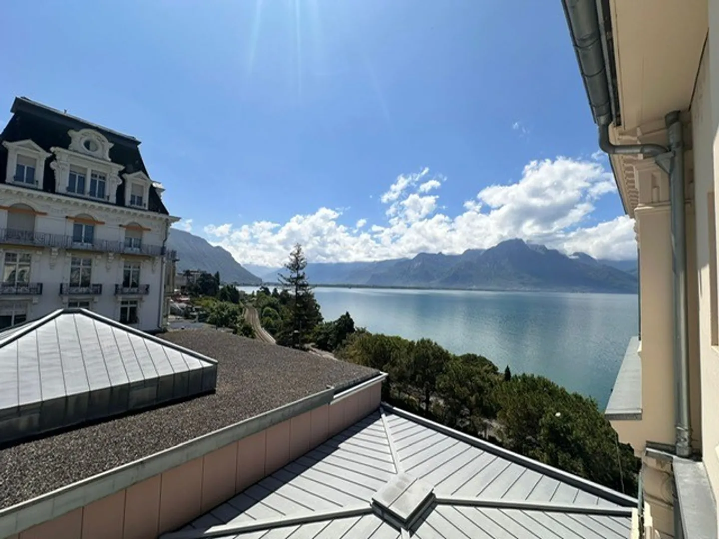 Studio Charmant avec Vue sur le Lac - Photo 2 sur 7