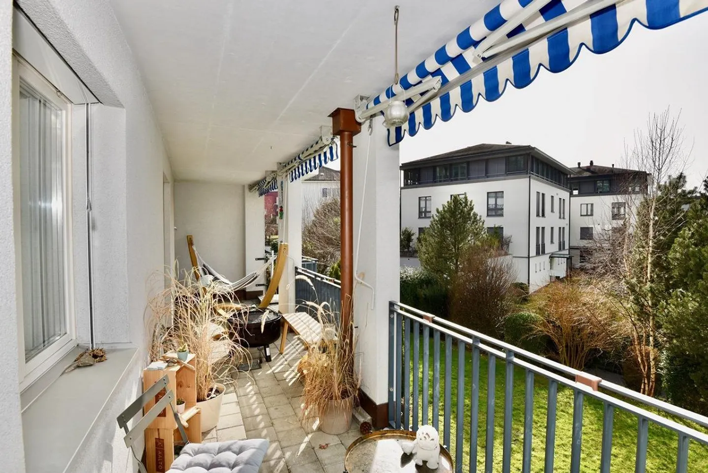 Moderne, zentral gelegene Wohnung nähe See - Photo 5 of 11