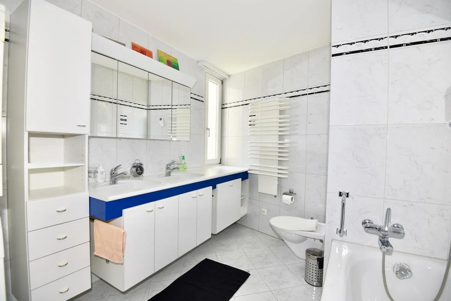 Moderne, zentral gelegene Wohnung nähe See - Photo 9 of 11