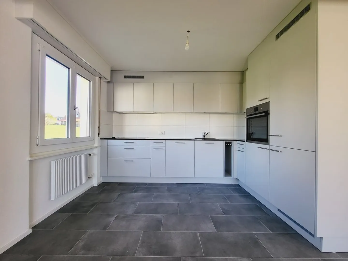 COTTENS (FR) - 3.5 Zimmer im Erdgeschoss - Foto 2 von 8