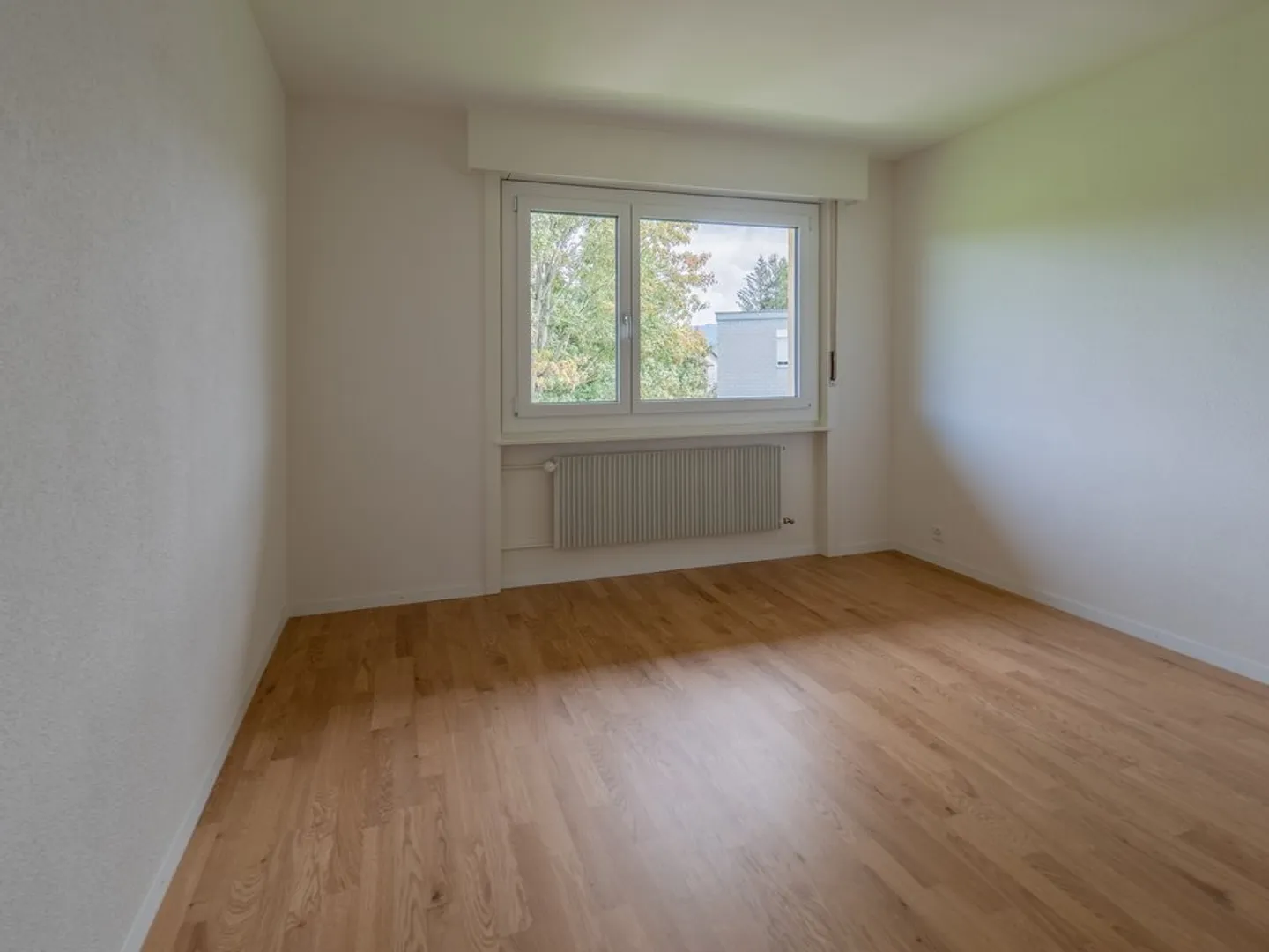 COTTENS (FR) - 3.5 Zimmer im Erdgeschoss - Foto 3 von 8