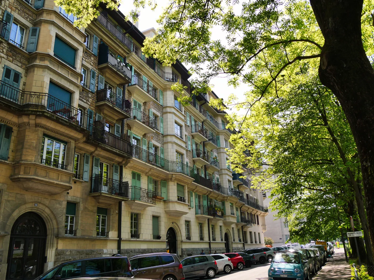 Comfortable 3-Room Apartment - Photo 1 of 6