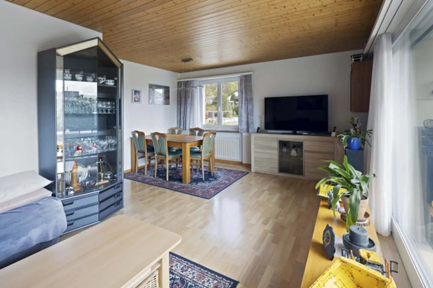 Semi-detached house for sale - Photo 5 of 13