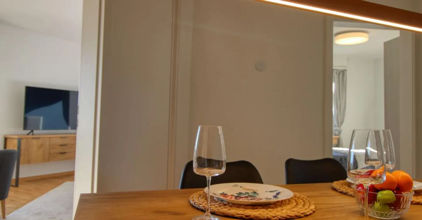 Furnished Room in Prime Location - Photo 10 of 17