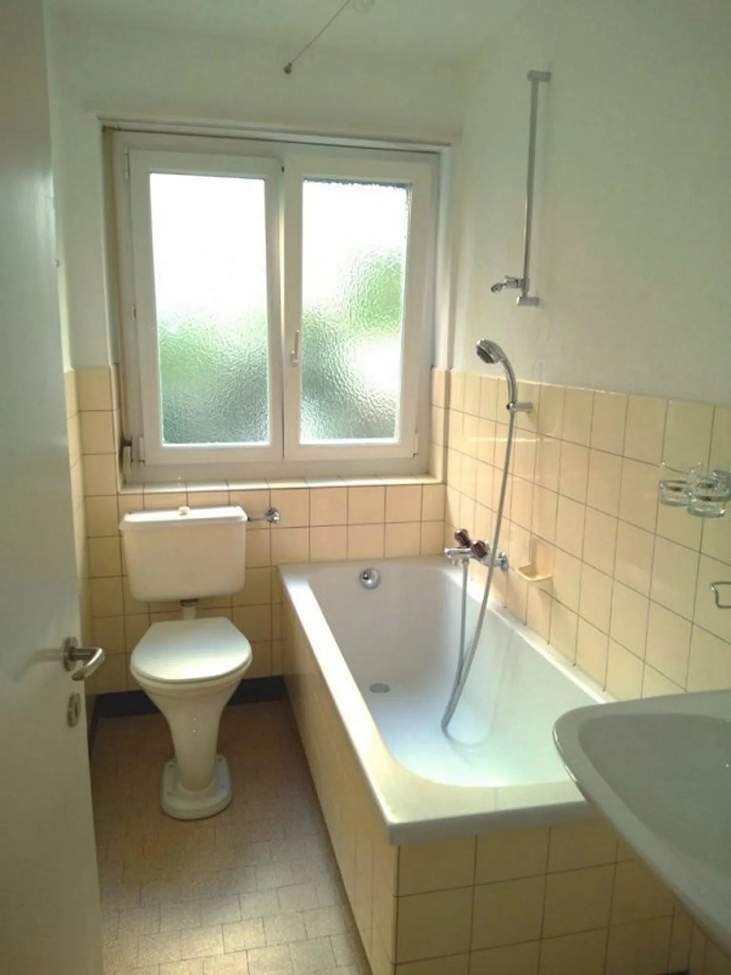 Temporary 1.5 room apartment for rent in the best location - Photo 4 of 6