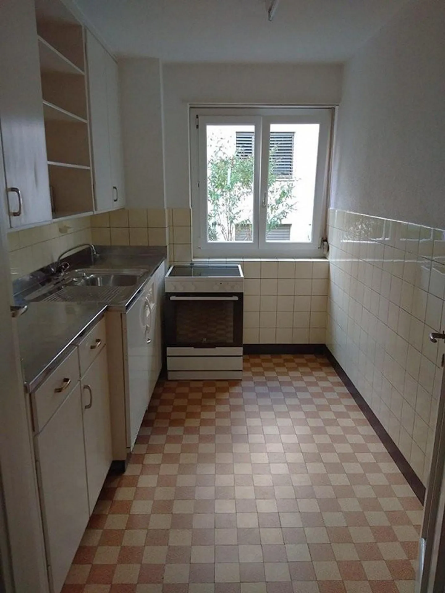 Temporary 1.5 room apartment for rent in the best location - Photo 5 of 6