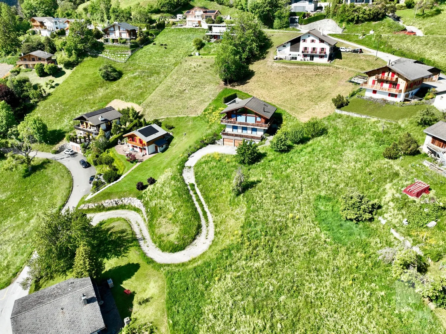 Magnificent plot of land located in a privileged setting in Icogne - Photo 3 of 4