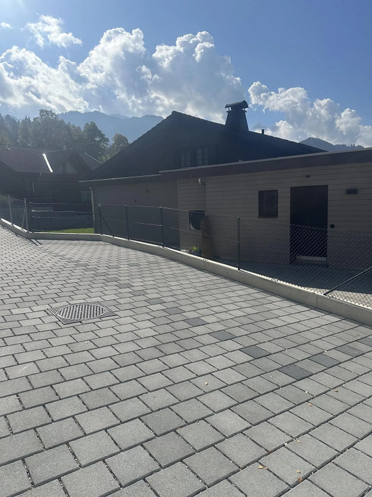 Modernes Familienhaus in der Natur - Foto 8 von 10