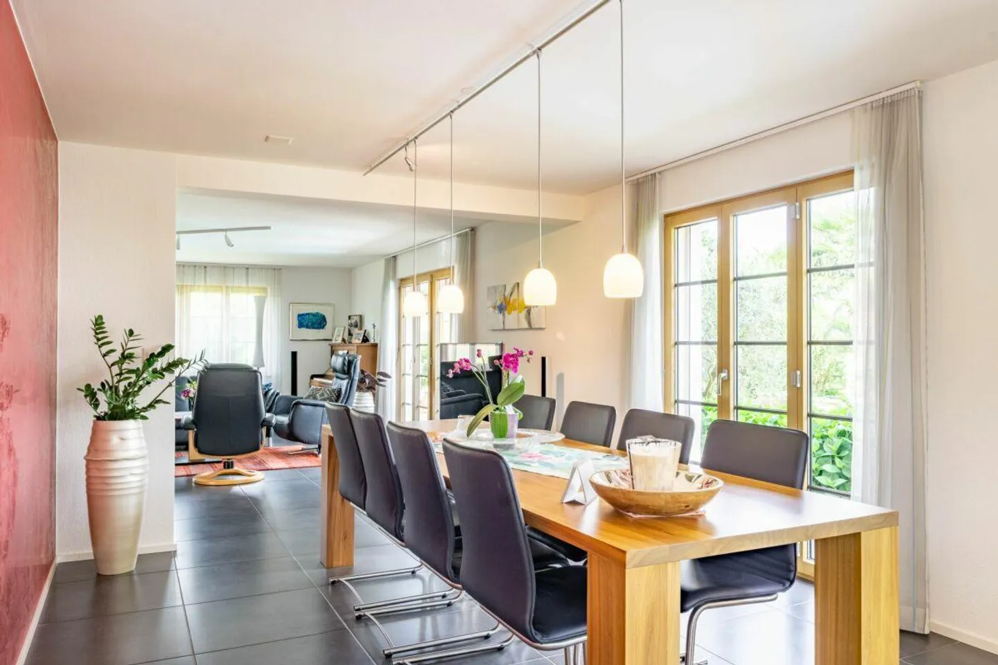 Spacious Single-Family Home with Pool and Garden Paradise in Roggwil - Photo 25 of 30