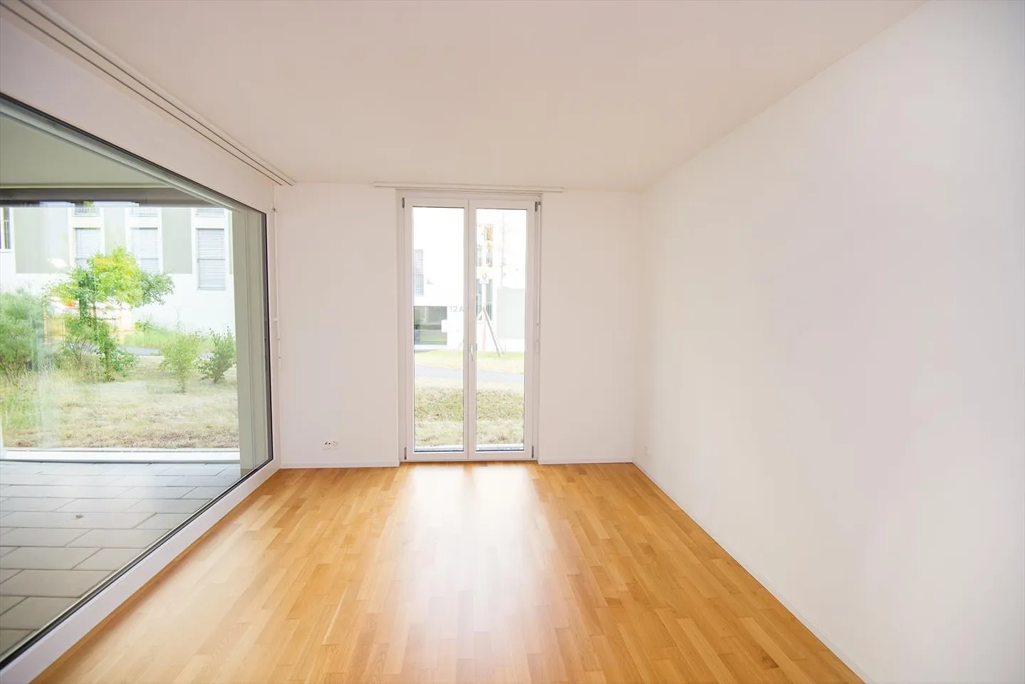 Apartment for rent - Photo 4 of 7