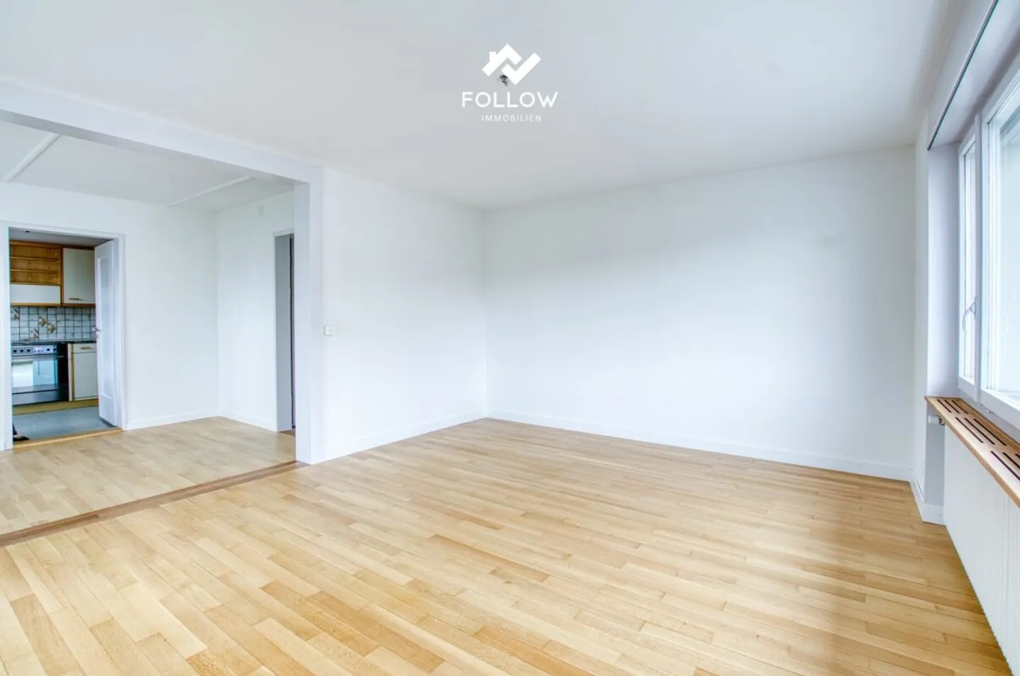 Il fascino dell'edificio storico incontra il comfort abitativo: appartamento di 4,5 stanze appena ristrutturato con sezione giardino privata - Foto 2 di 14