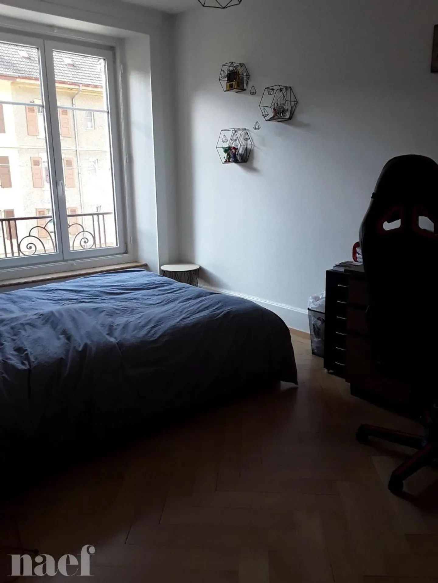Appartement avec 5,5 pièces au 2ème étage avec ascenseur, situé au Rue de l'Eglise 6, 2000 Neuchâtel - Photo 6 sur 8