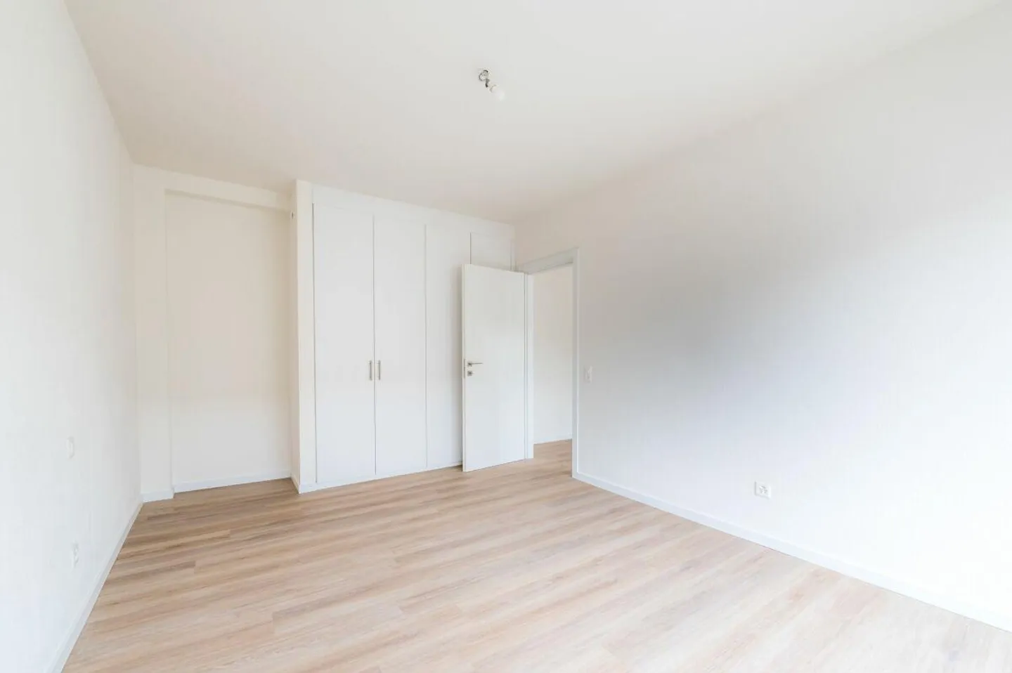 9100, Solatia 1, Lugano, Corso Elvezia, appartamento 155 - Foto 10 di 11