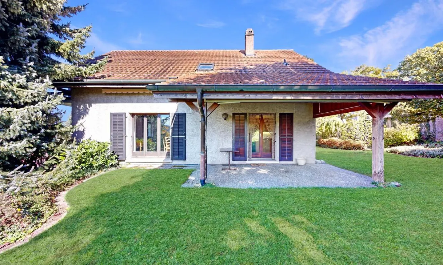 Villa Charmante avec Potentiel - Photo 1 sur 11