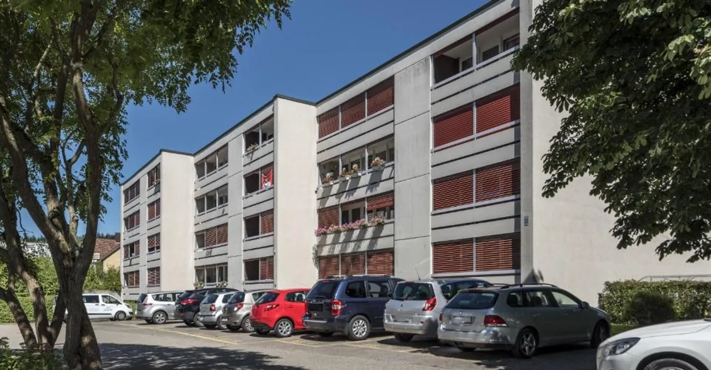 Sicherer Aussenparkplatz - Foto 2 von 2