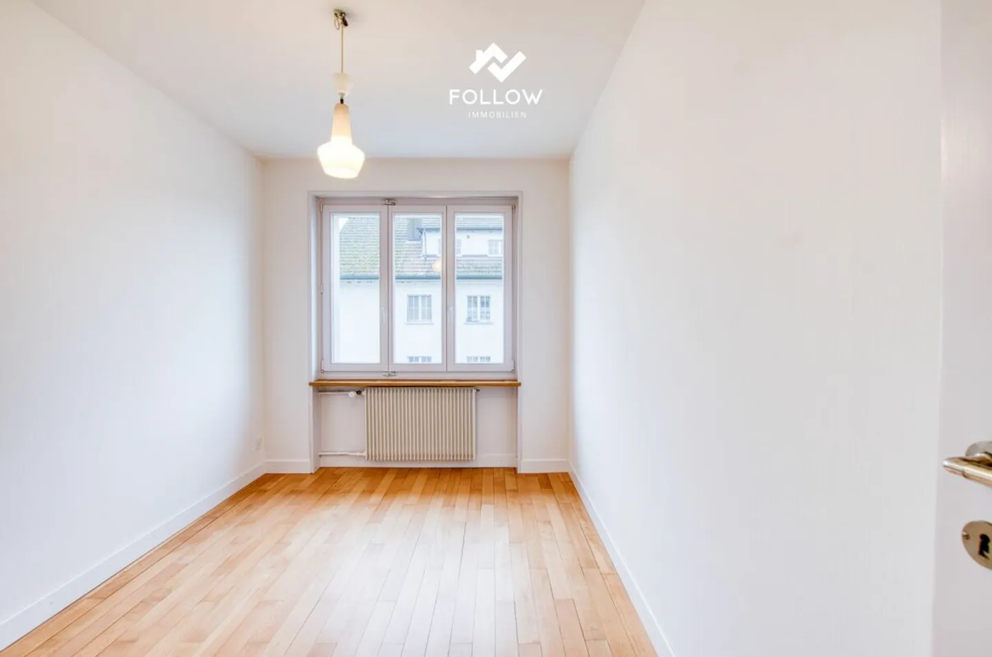 Il fascino dell'edificio storico incontra il comfort abitativo: appartamento di 4,5 stanze appena ristrutturato con sezione giardino privata - Foto 11 di 14