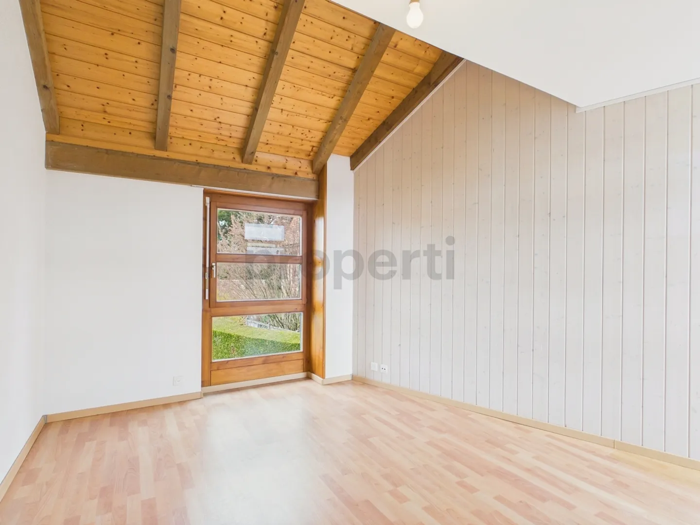 Casa familiare con giardino, a 15 minuti da Losanna - Foto 6 di 13