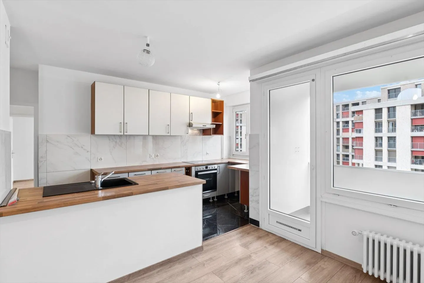 Appartement 4 pièces - Photo 2 sur 10