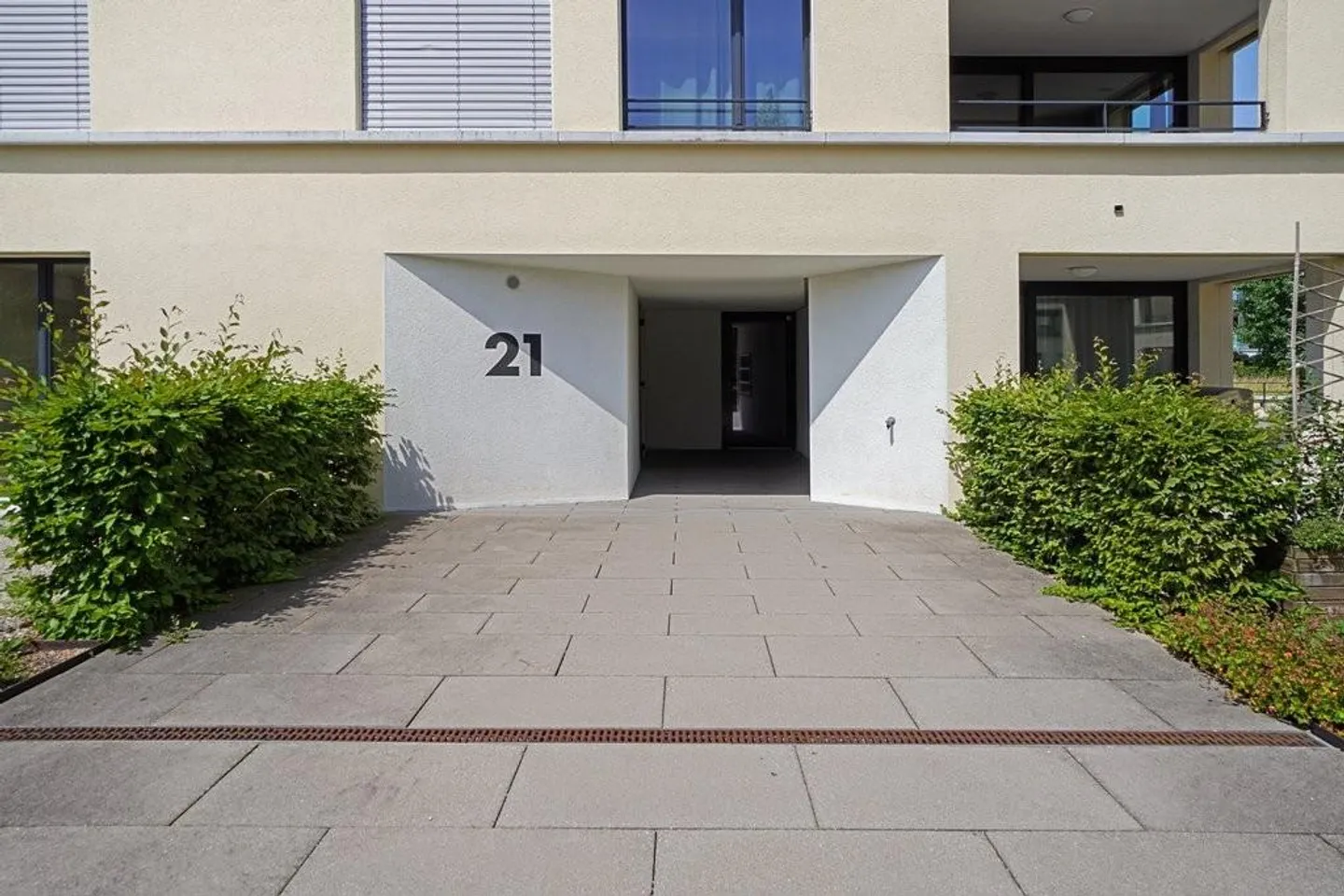 Wohntraum in moderner Überbauung - Foto 2 von 11