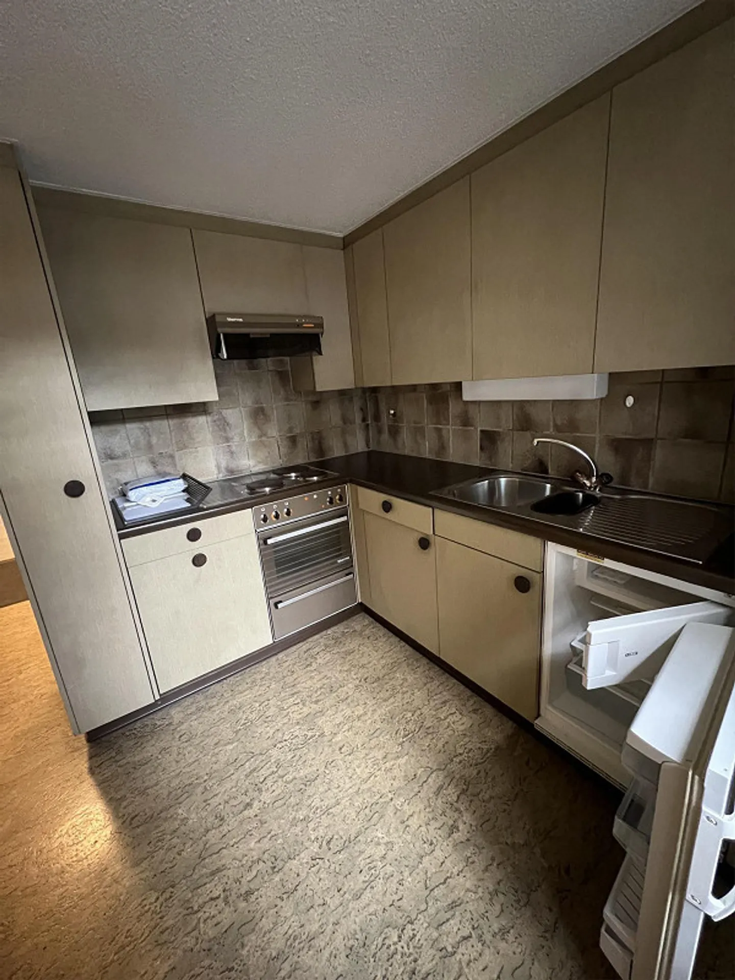 Appartement 2.5 pièces à louer - Photo 2 sur 6