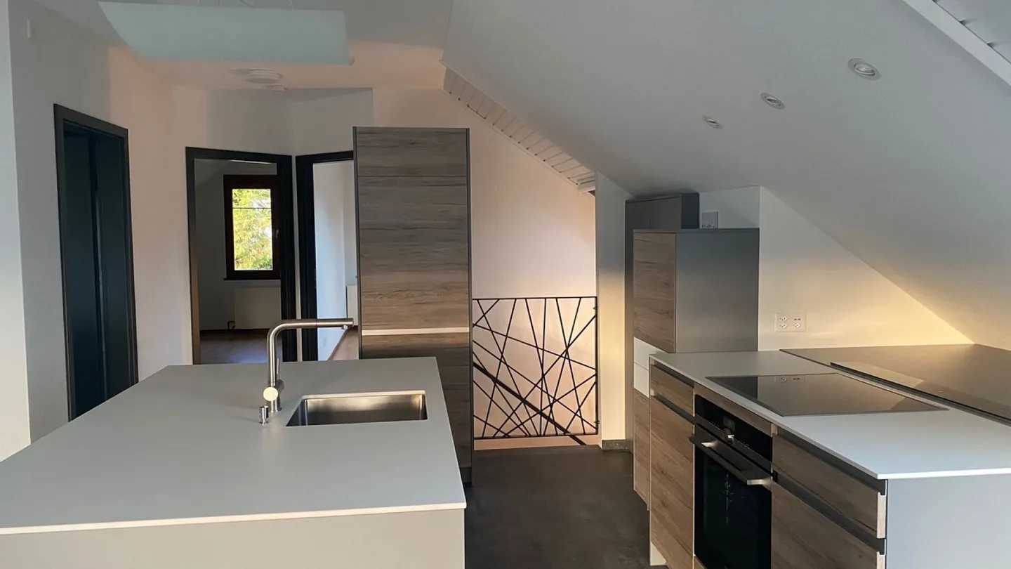 3 ½-room attic apartment with garden area - Photo 6 of 10