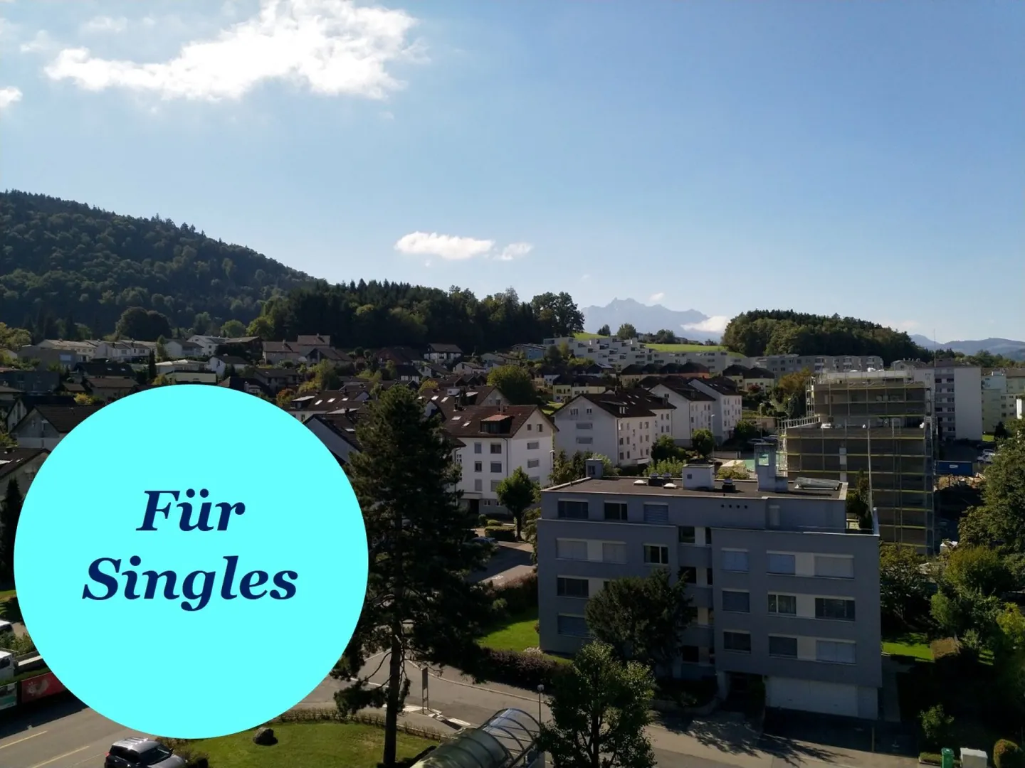 Renovierte Wohnung mit Pilatussicht - Foto 1 von 7