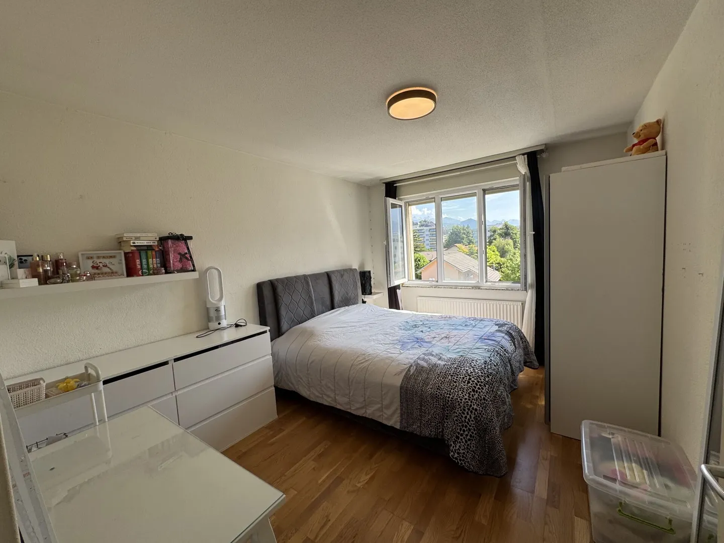 Sion - Helle, ruhige 4,5-Zimmer-Wohnung mit Garage und freiem Blick - Foto 6 von 10