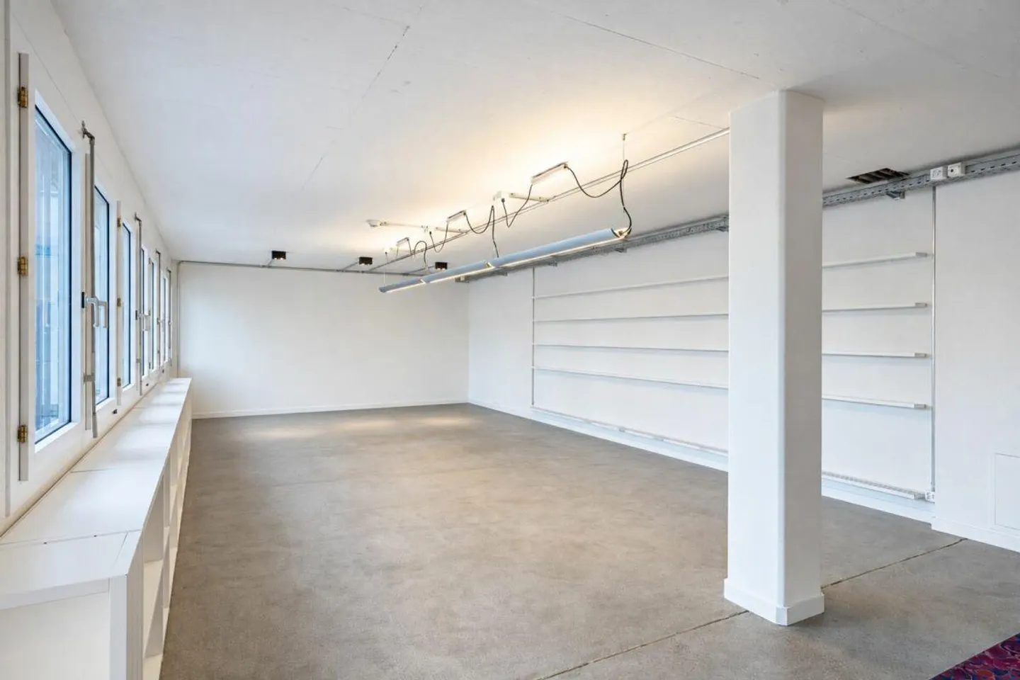 Space for Your Business Ideas - Photo 8 of 15