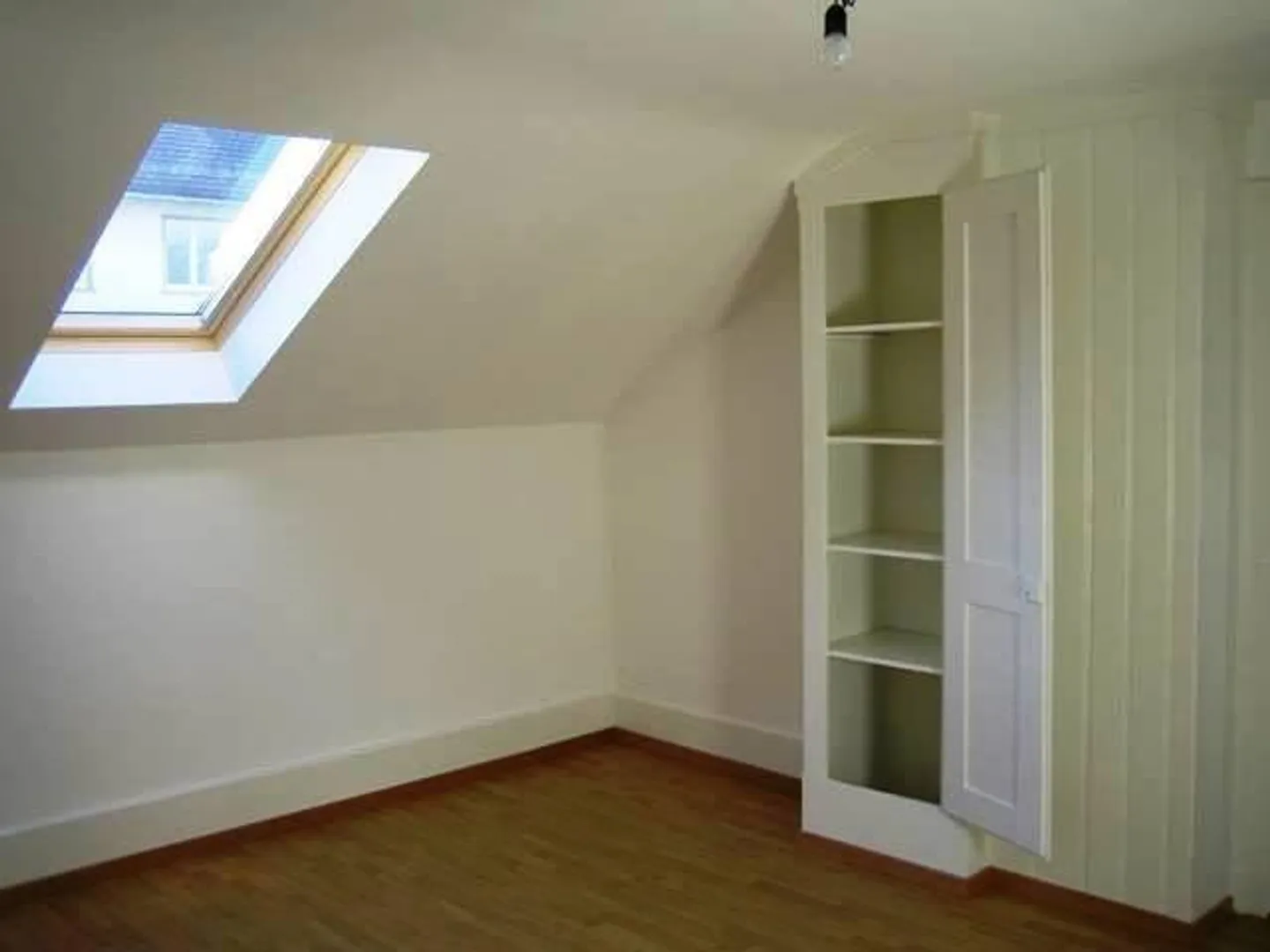 "Länggasse": appartamento mansardato di 2 stanze con charme - Foto 3 di 9