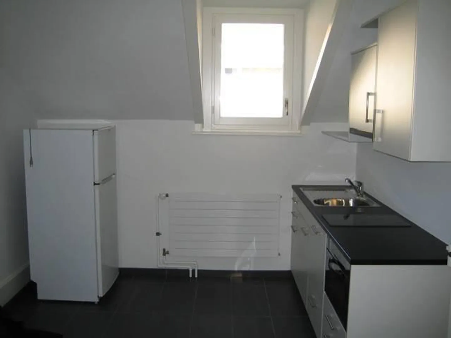 "Länggasse": appartamento mansardato di 2 stanze con charme - Foto 7 di 9