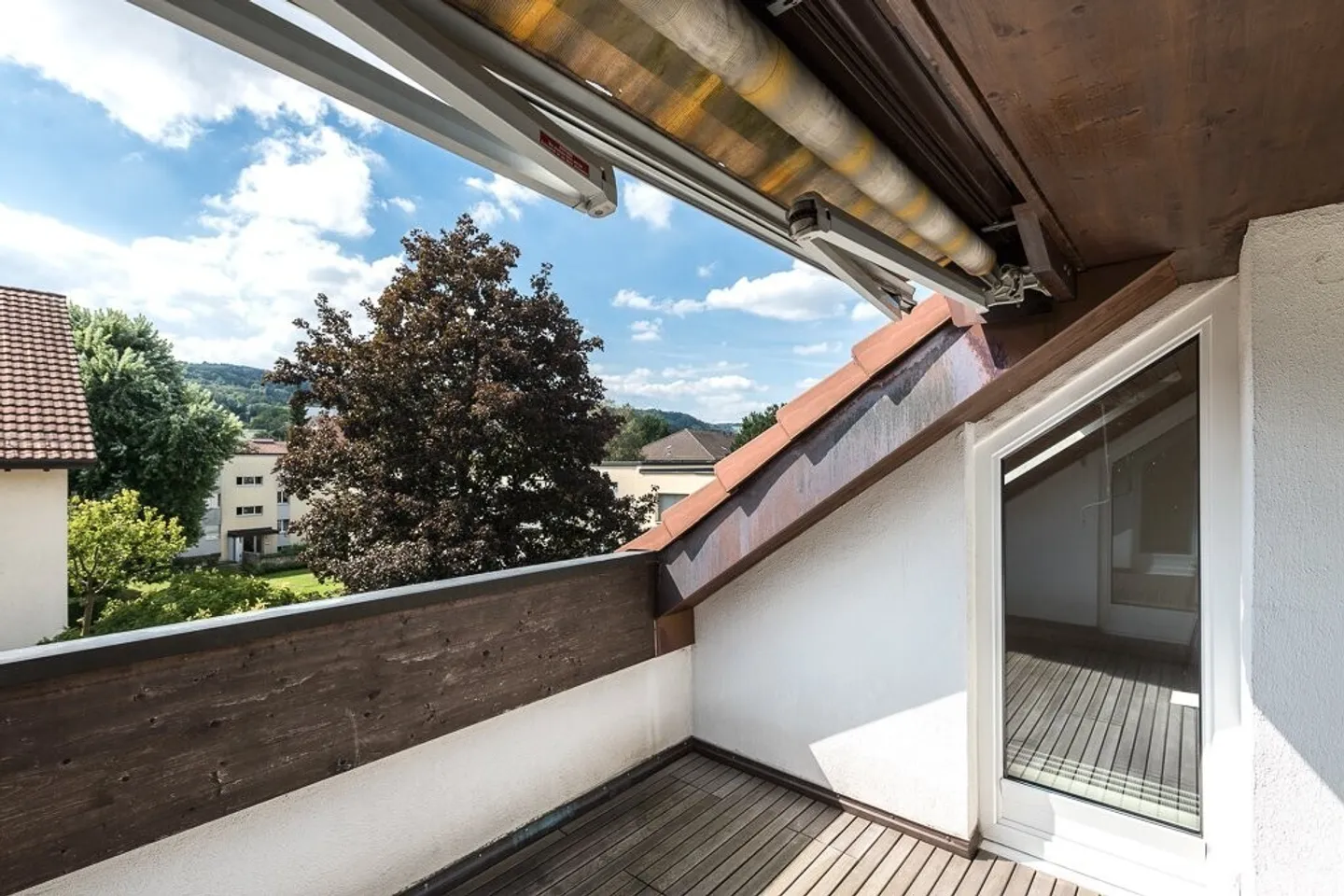 Cozy Attic Apartment for Well-Being - Photo 6 of 6