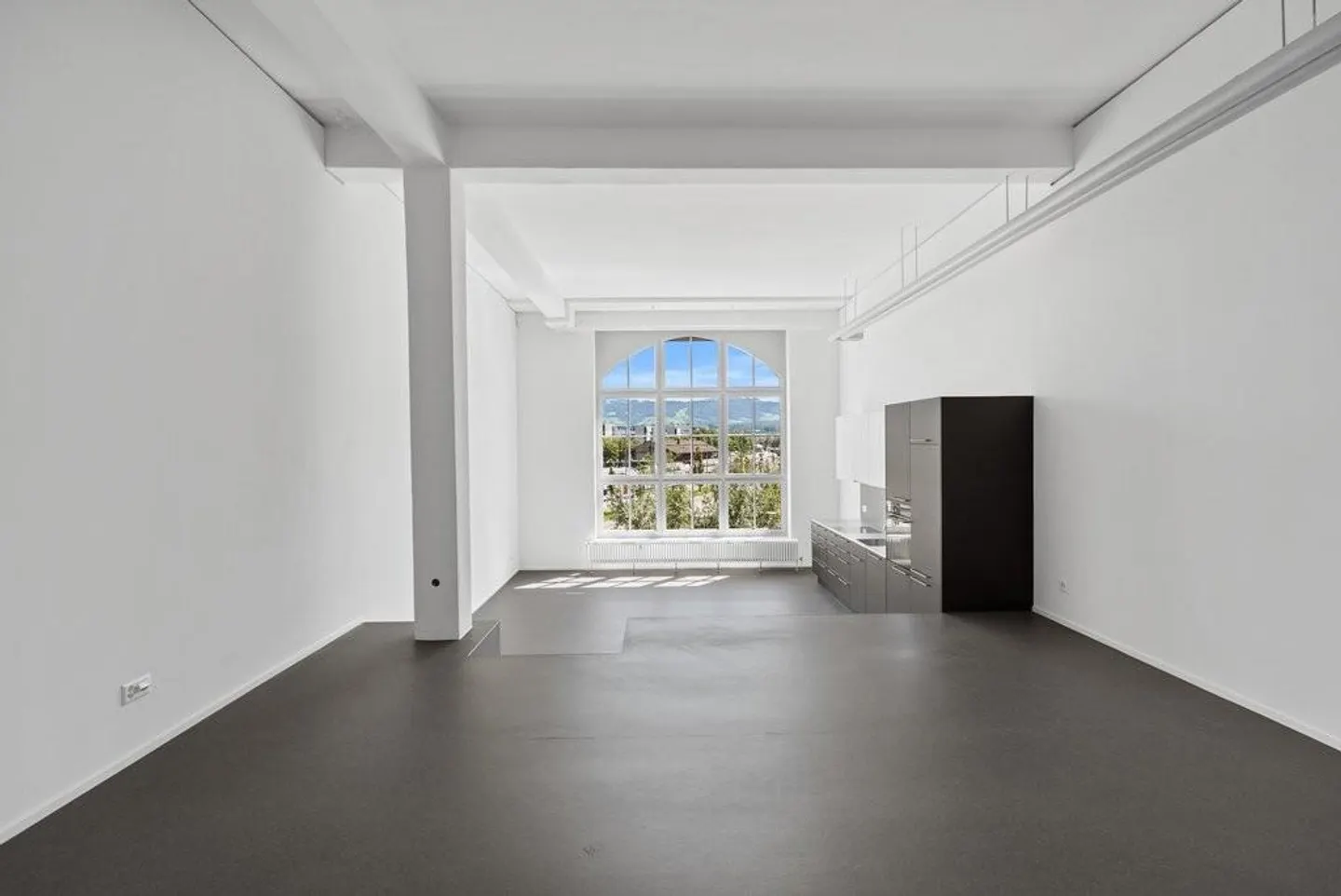 Vita in loft, un must per individualisti urbani e amanti del mare - Foto 1 di 11