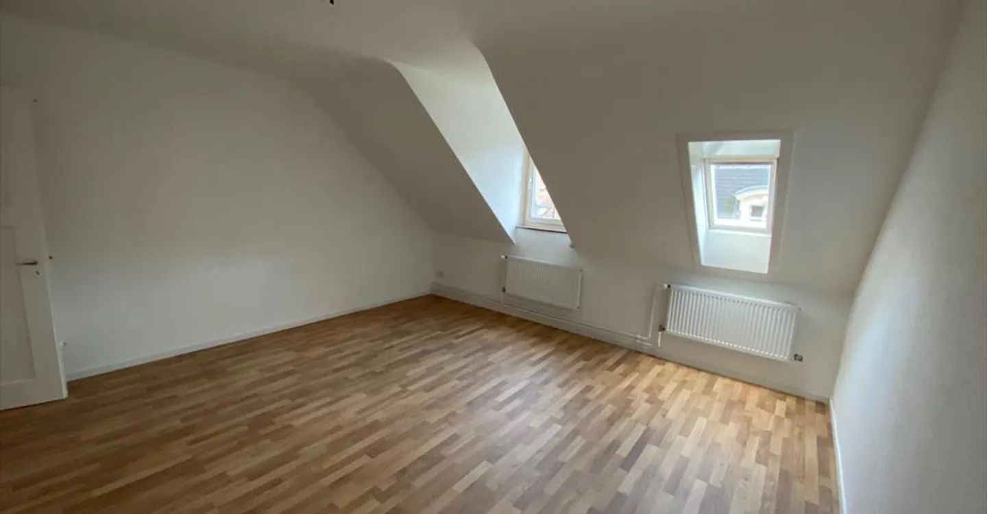 For rent: renovated 3-room apartment - Baptiste-Savoye 45, St-Imier - Photo 7 of 8