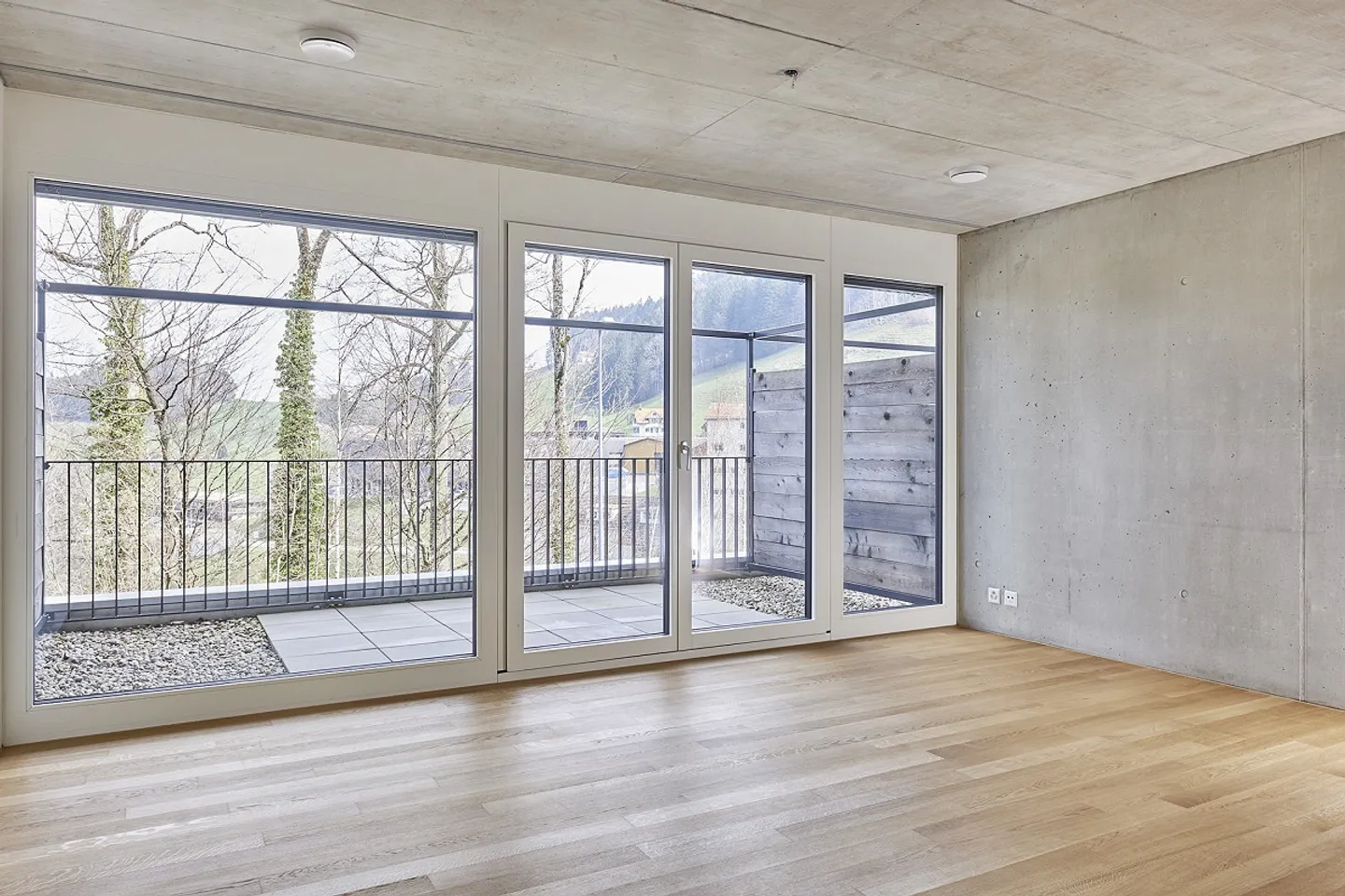 Appartamento soleggiato di 1,5 stanze con terrazza - Foto 3 di 13