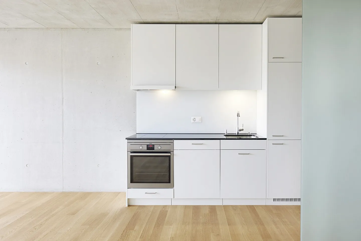 Appartamento soleggiato di 1,5 stanze con terrazza - Foto 6 di 13