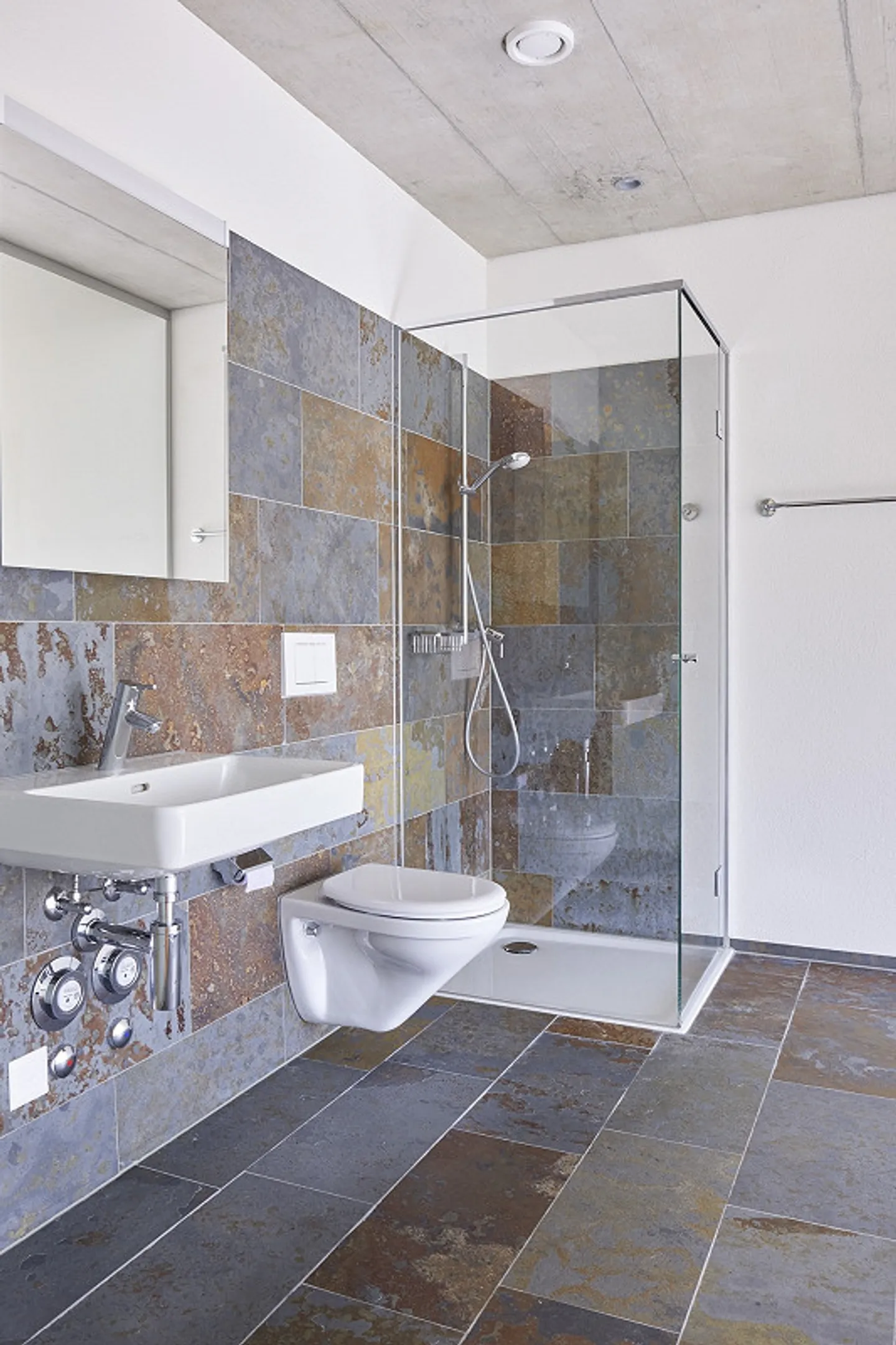 Appartamento soleggiato di 1,5 stanze con terrazza - Foto 10 di 13