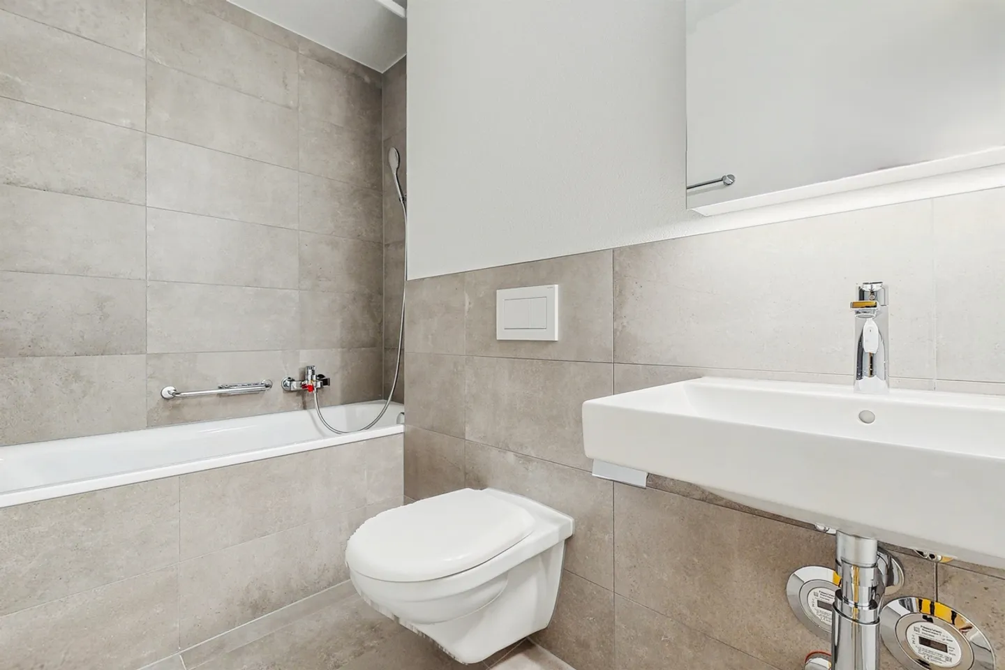 Renovated Apartments in Fribourg - Photo 6 of 11