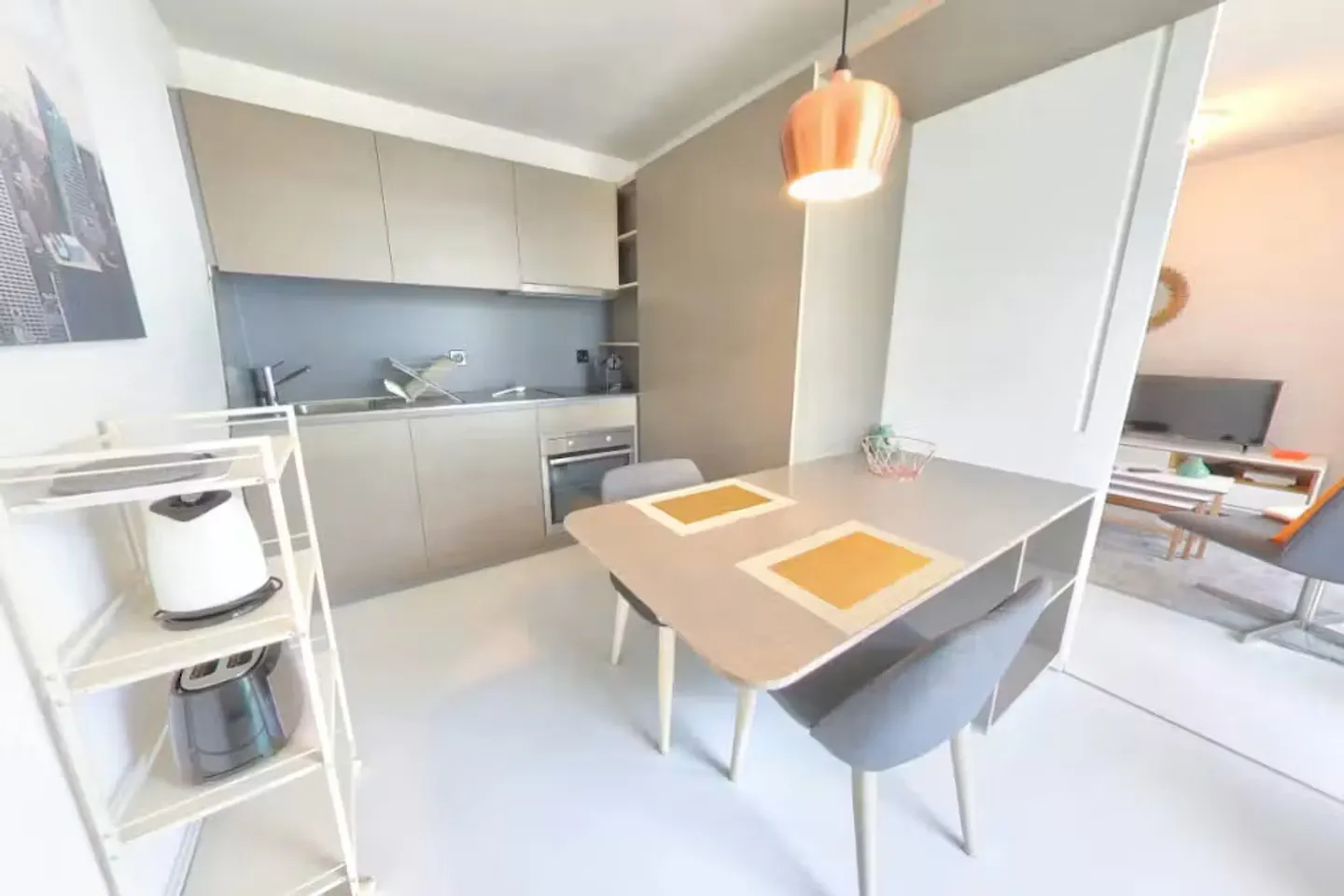 Chalet Incantevole a Nyon - Foto 3 di 5