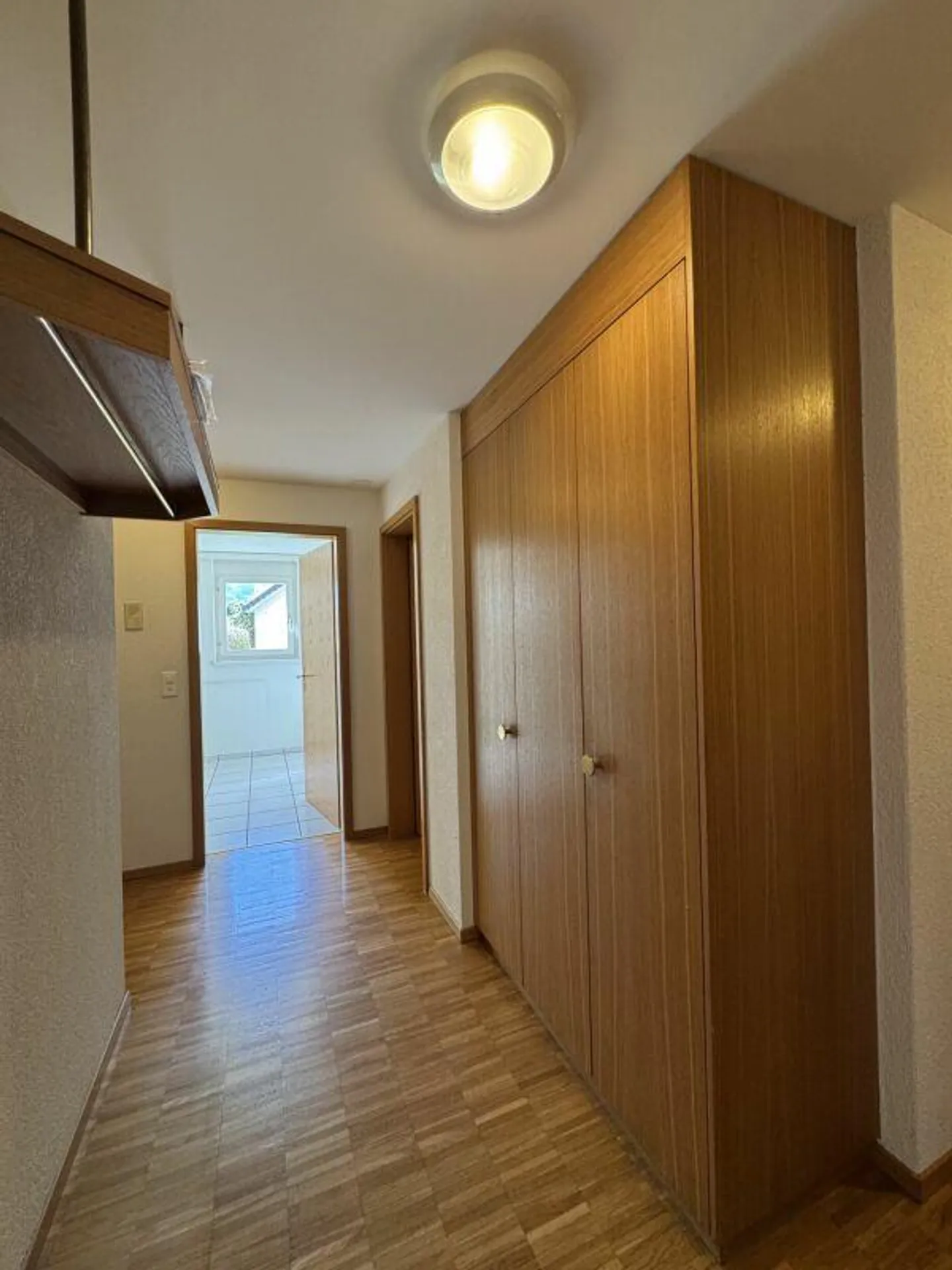 4.5-room apartment with cozy garden seating area - Photo 10 of 13