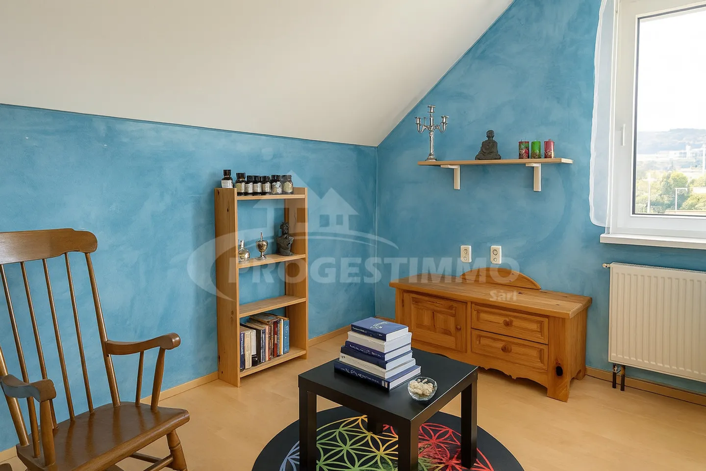 4.5 Room House - Photo 8 of 13