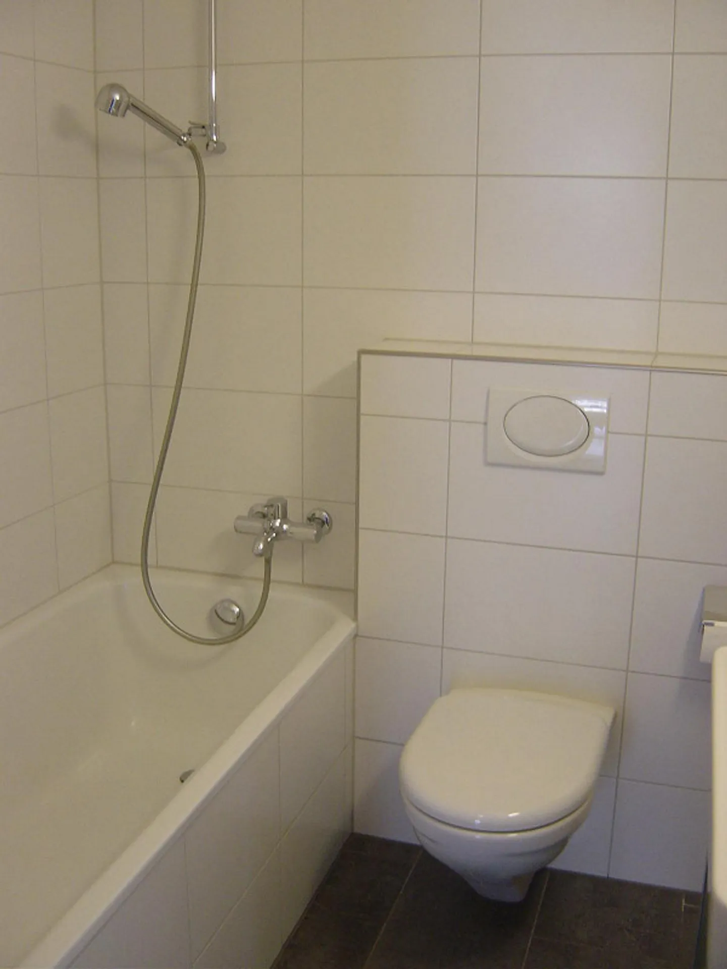 Central & bright 4.5-room apartment in Zollikofen ideal for couples - Photo 7 of 10