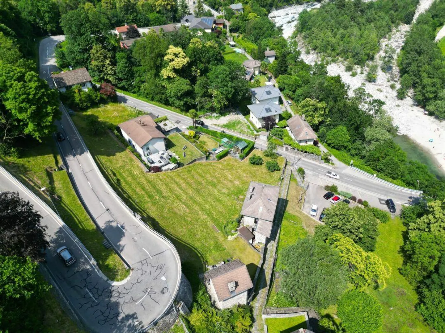 Terrain de 3 parcelles avec permis de construire à Golino - Photo 5 sur 7