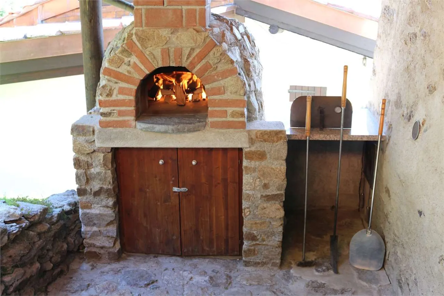 Incantevole rustico con vista sulle montagne - Foto 11 di 13