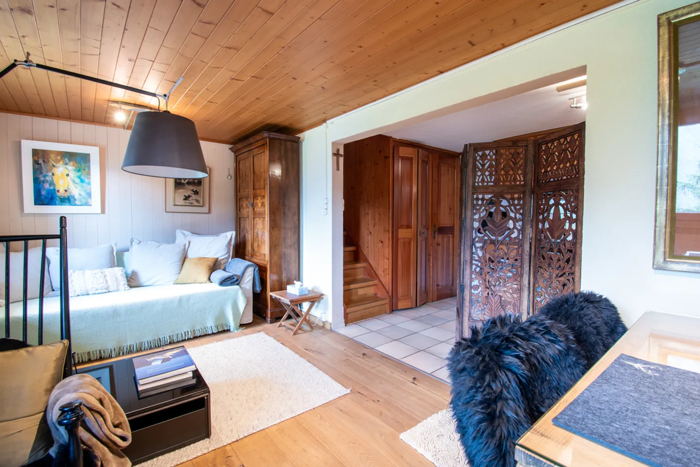 Wunderschönes renoviertes Chalet auf einem Grundstück von 3'932 m2 - Foto 7 von 12