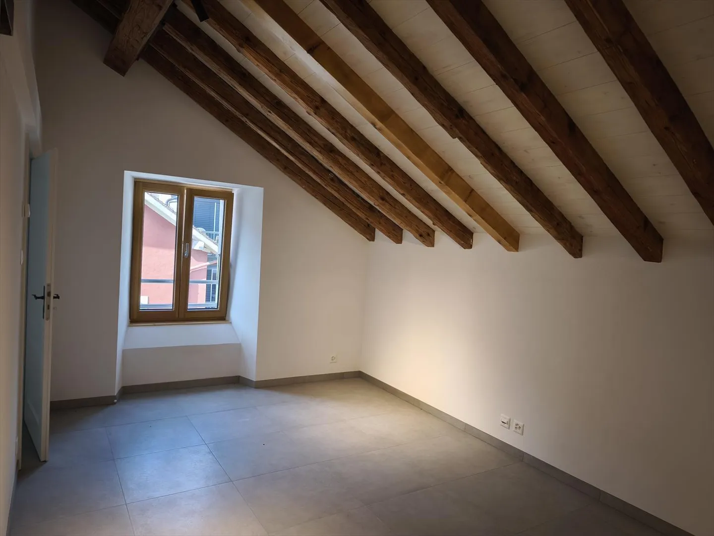 Appartamento 5.5 stanze - Foto 4 di 10