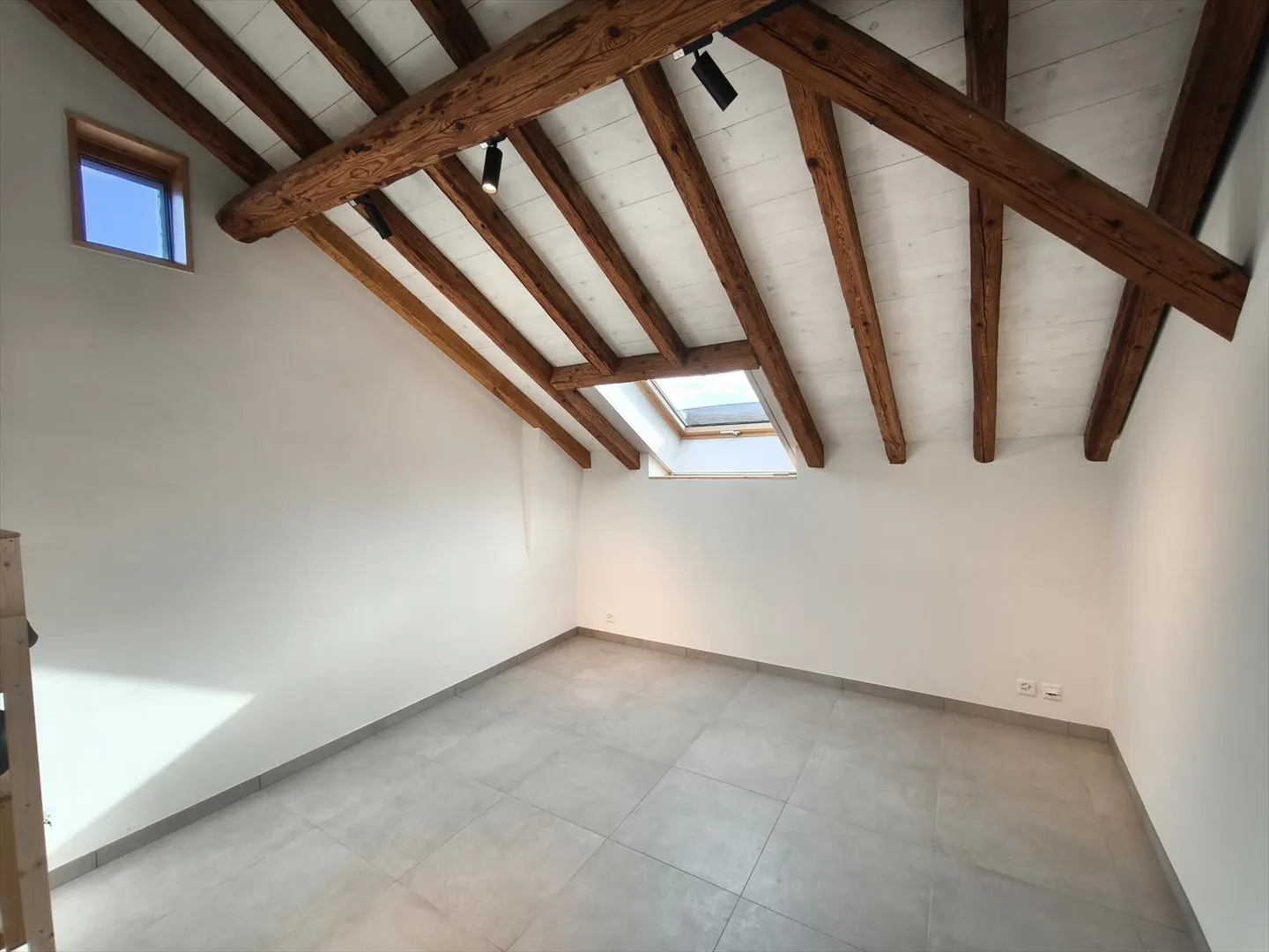 Appartamento 5.5 stanze - Foto 7 di 10