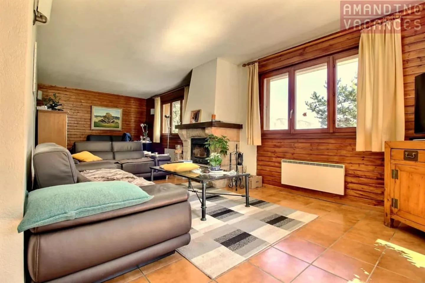 3-bedroom chalet in the heart of nature - Photo 3 of 13