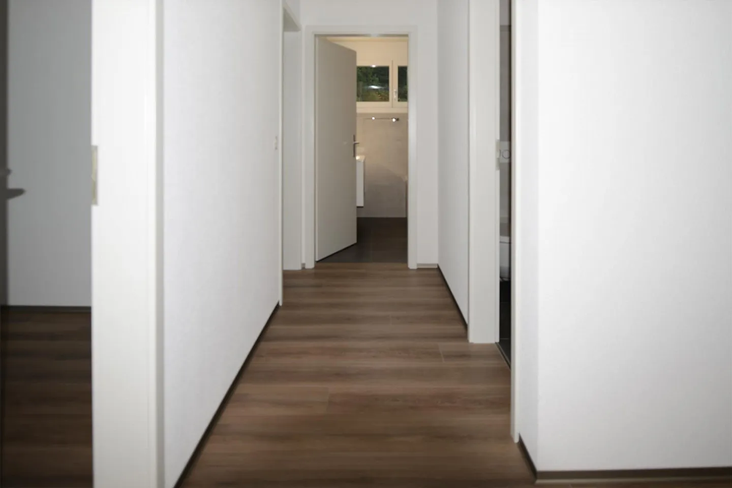 Vivere moderno con vista Stockhorn – Appartamento centrale di 4,5 stanze - Foto 13 di 18