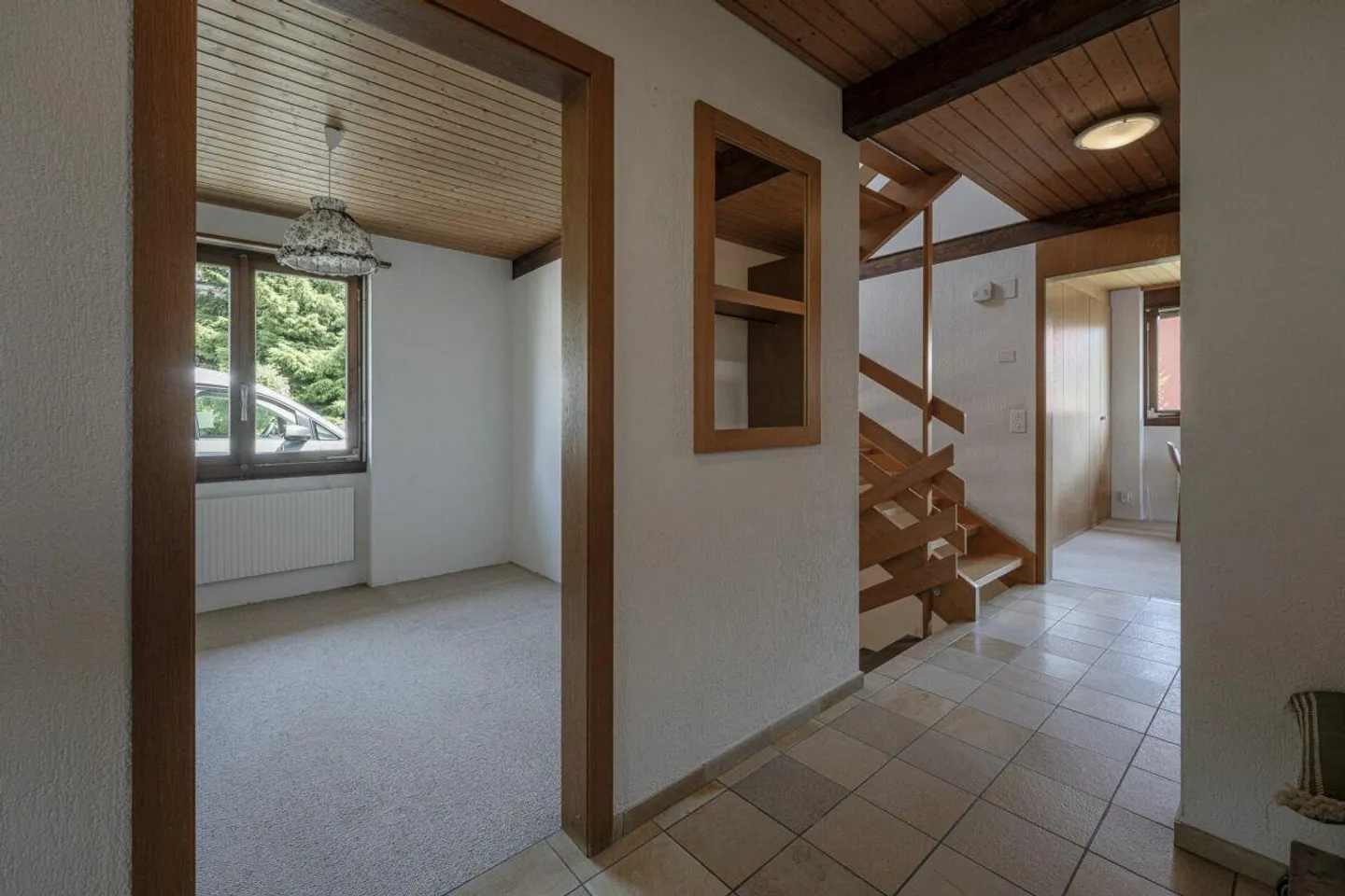 Incantevole casa unifamiliare di 5,5 stanze con giardino idilliaco e molta privacy - Foto 7 di 16